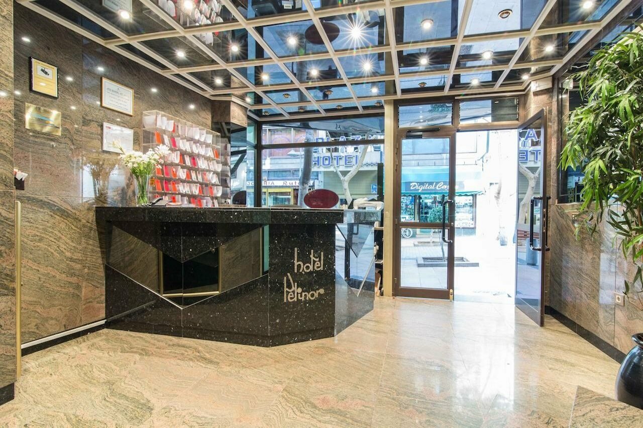 Фото Hotel Adonis Pelinor