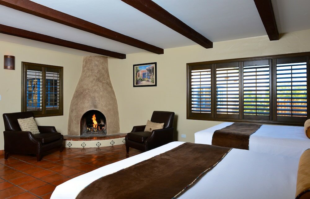 Фото Лодж он Десерт