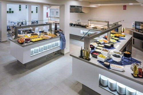 Внешний вид отеля Hotel GHT Sa Riera в Тосса-де-Маре, фото 3