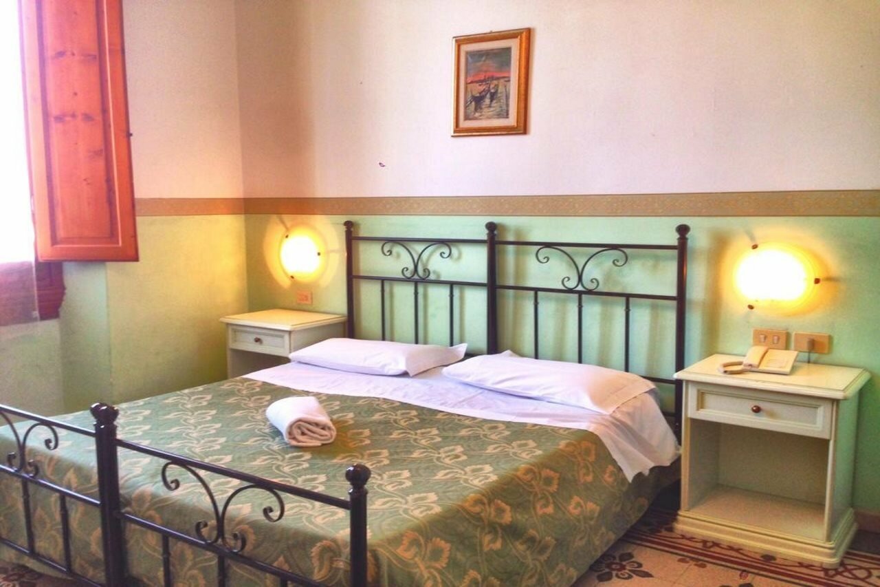 Фото Hotel Desirée