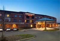 Внешний вид отеля Courtyard by Marriott West Orange в Уэст-Оранже, фото 1