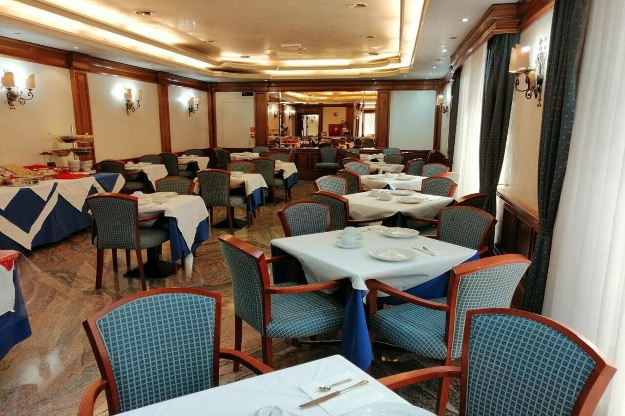 Фото Hotel Mondial