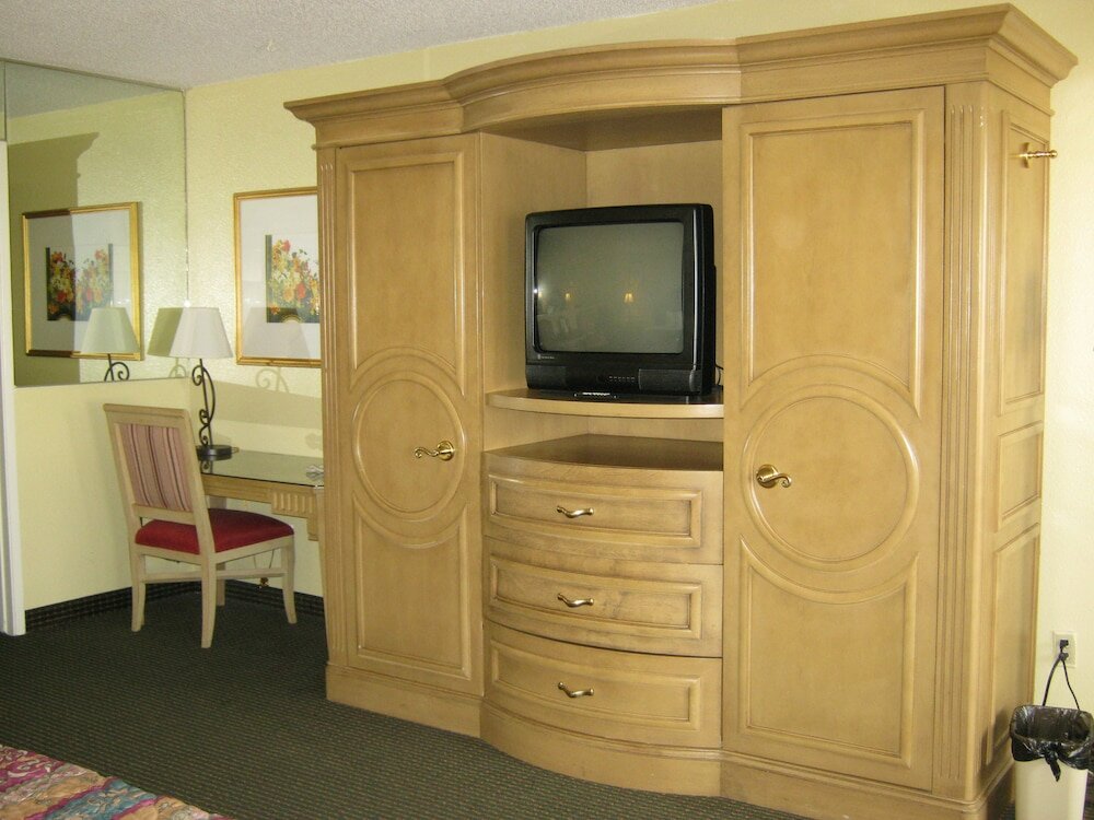 Фото Heritage Inn Express Roseville