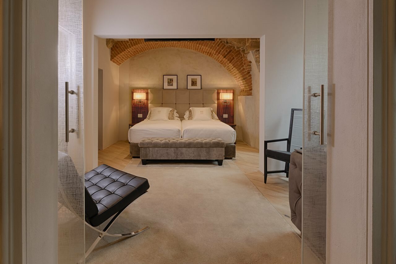 Фото Donati Luxury Tower Suites