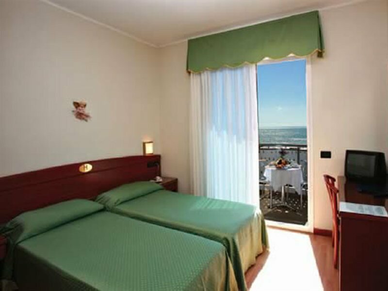 Фото Hotel Helios