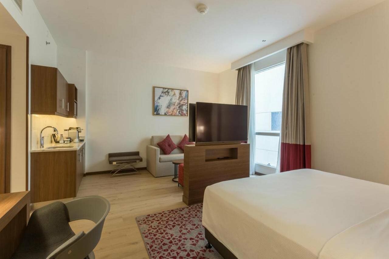 Фото Comfort Hotel Jeddah King Road