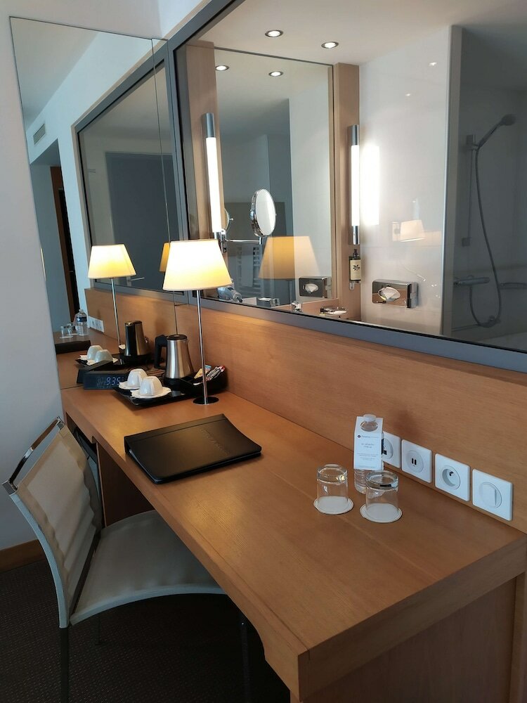 Фото Best Western Premier Vieux-Port Hotel