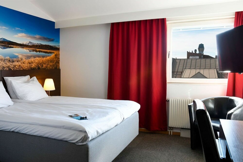 Фото отеля 2