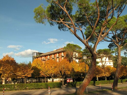 Внешний вид отеля Hotel Torretta в Монтекатини-Терме, фото 1