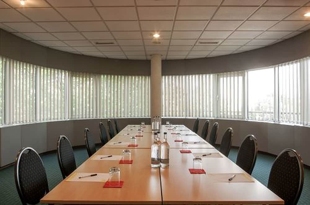 Фото Egon Hotel Hamburg City