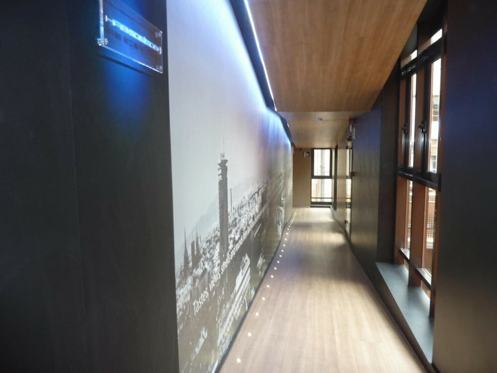 Фото Hotel Barcelona House