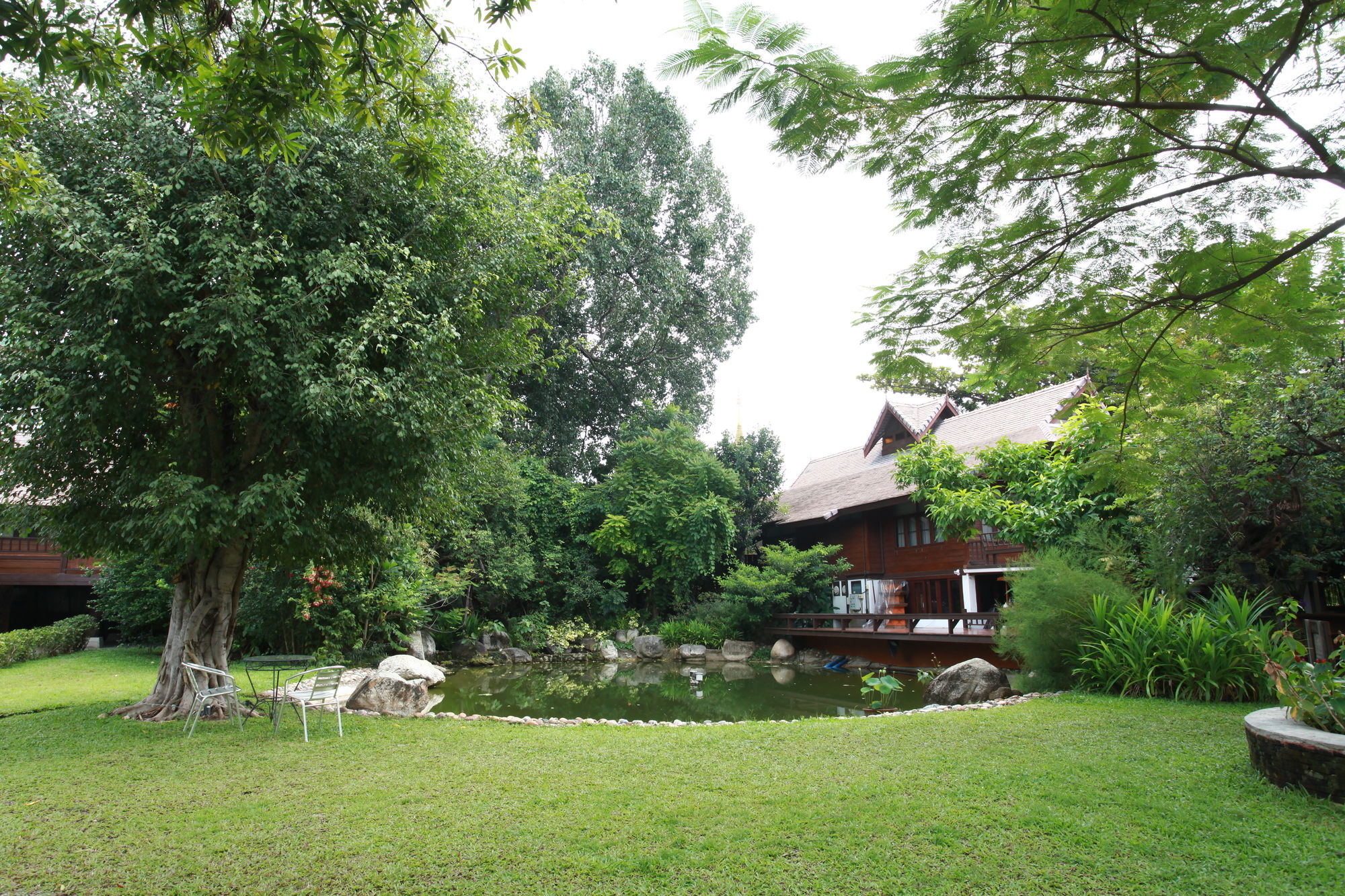 Фото Chompor Lanna Restaurant & Boutique Resort