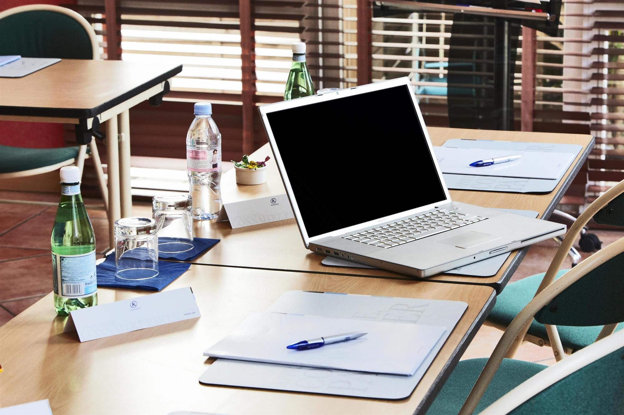 Фото Kyriad Nimes Ouest