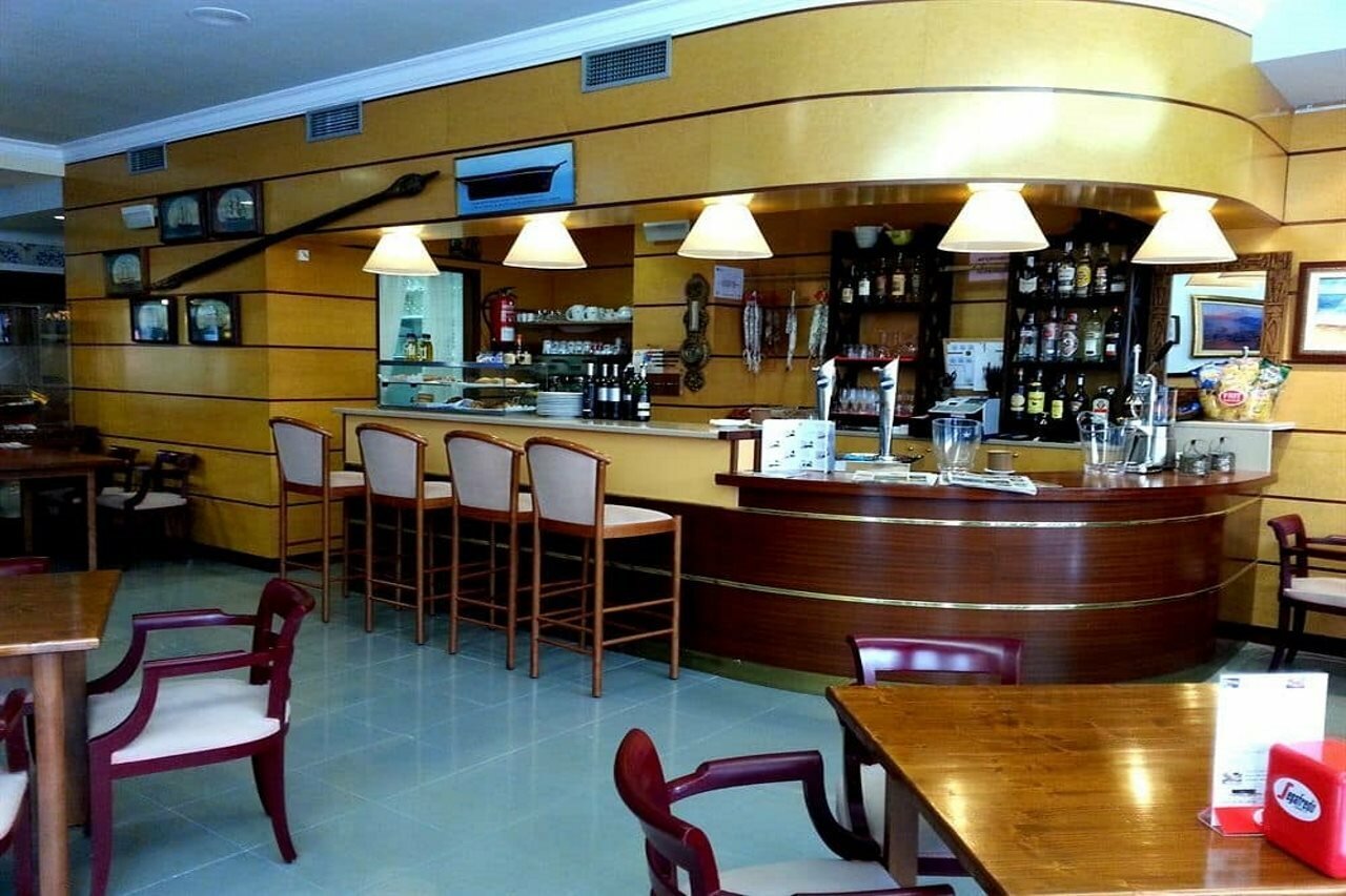 Фото Hostal Vila del Mar