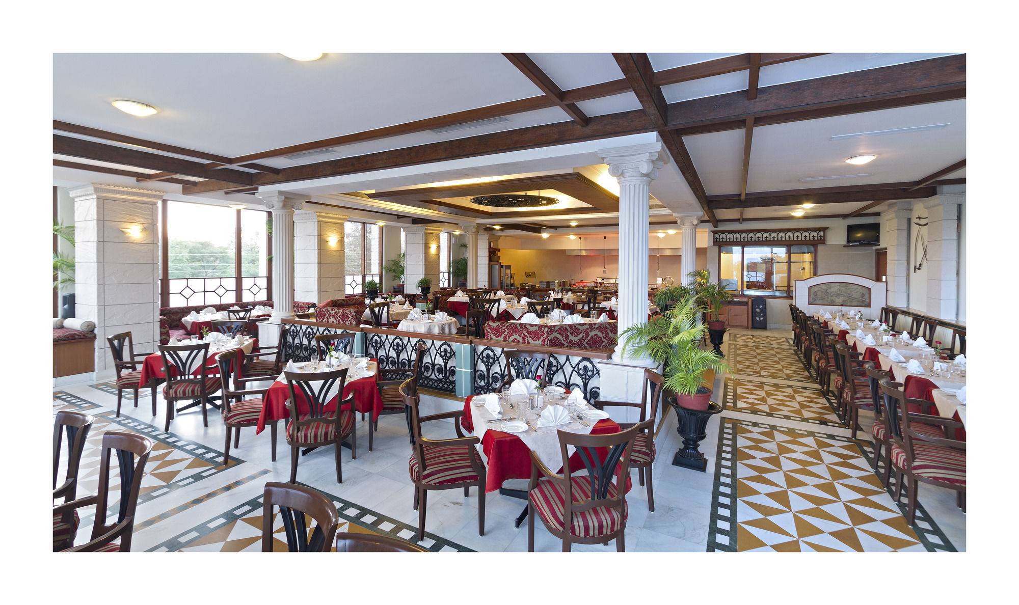 Фото Jehan Numa Palace Hotel