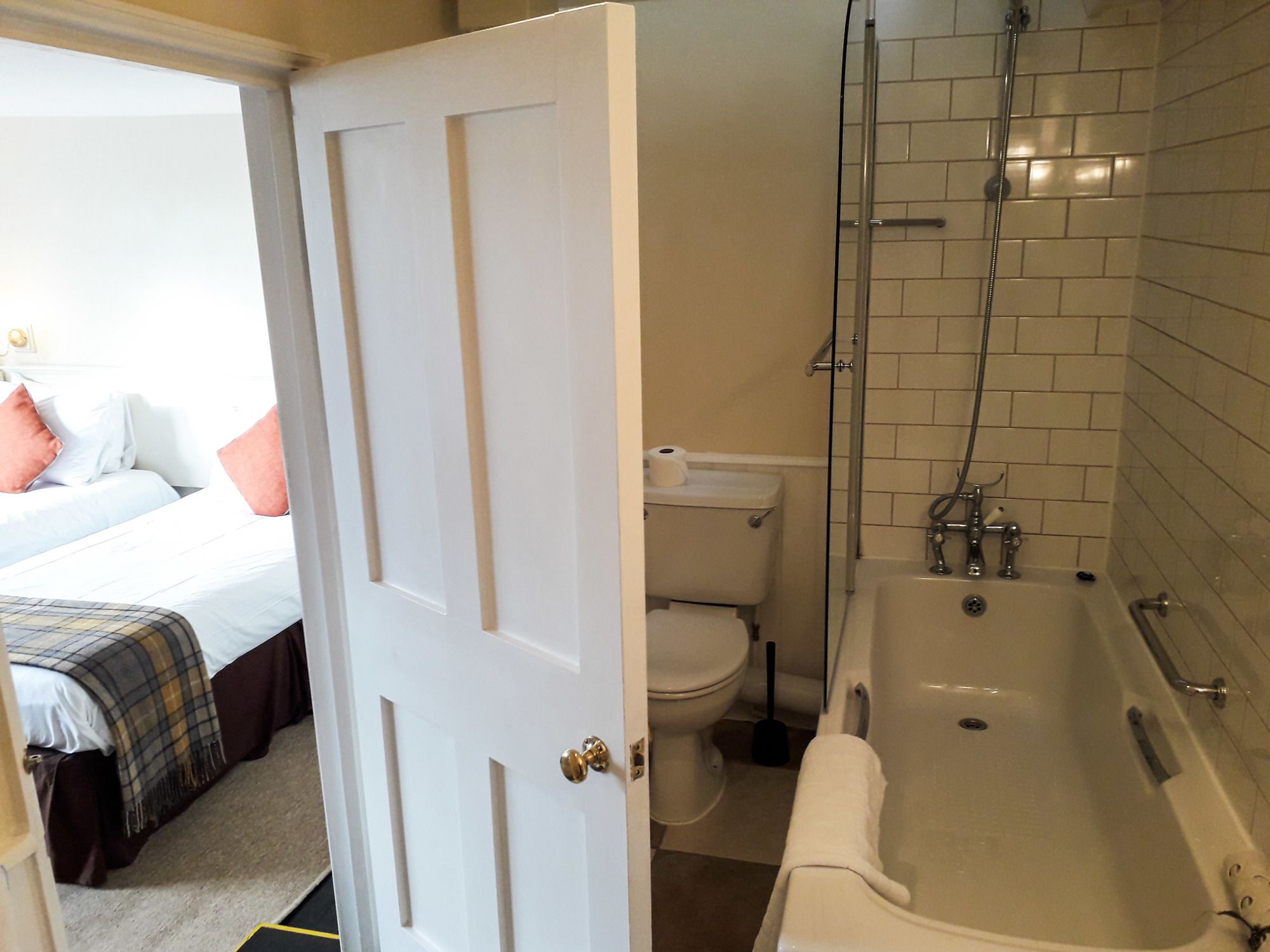 Фото Henrietta House, a member of Radisson Individuals