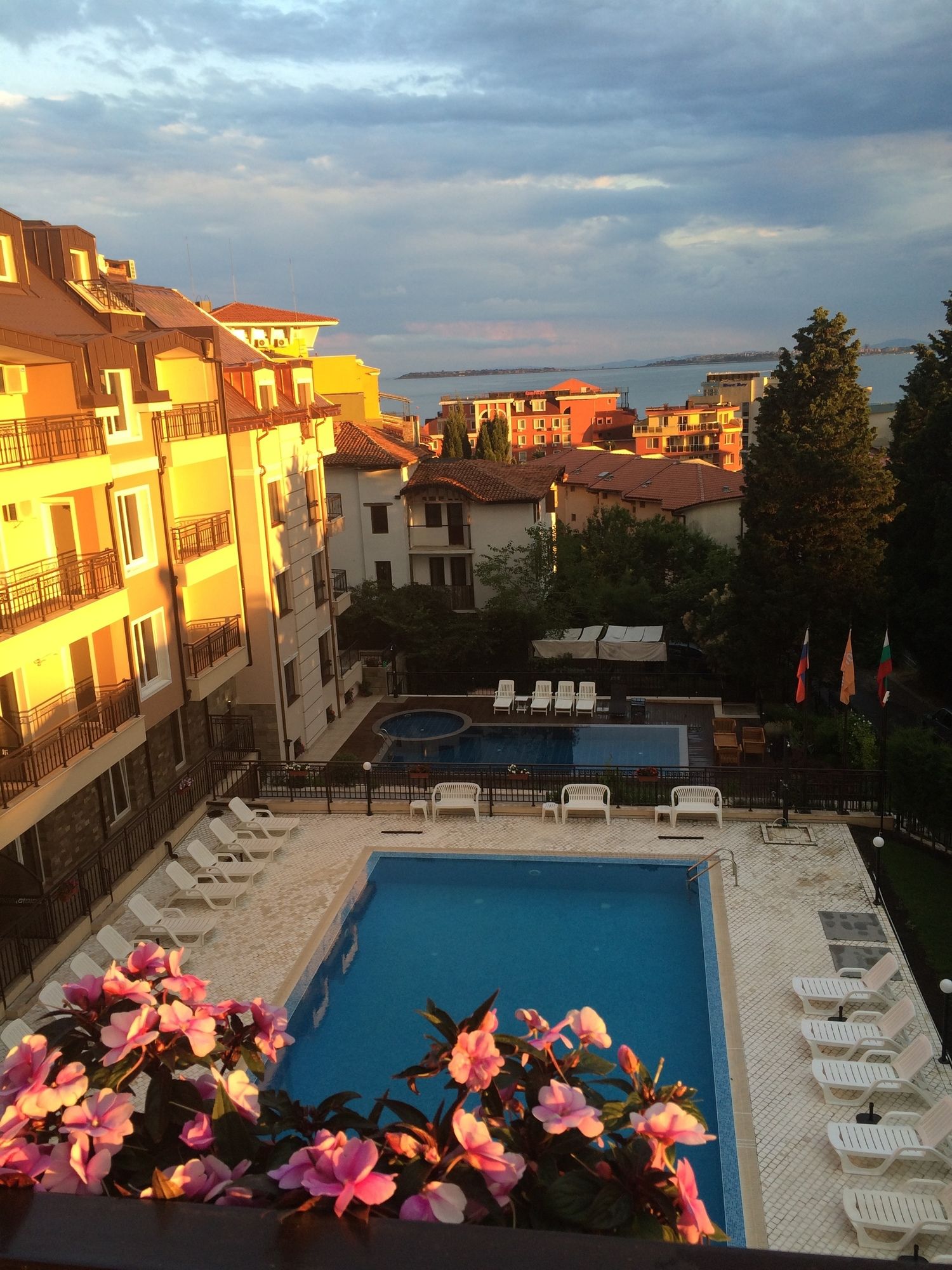 Фото Horizont Apartments