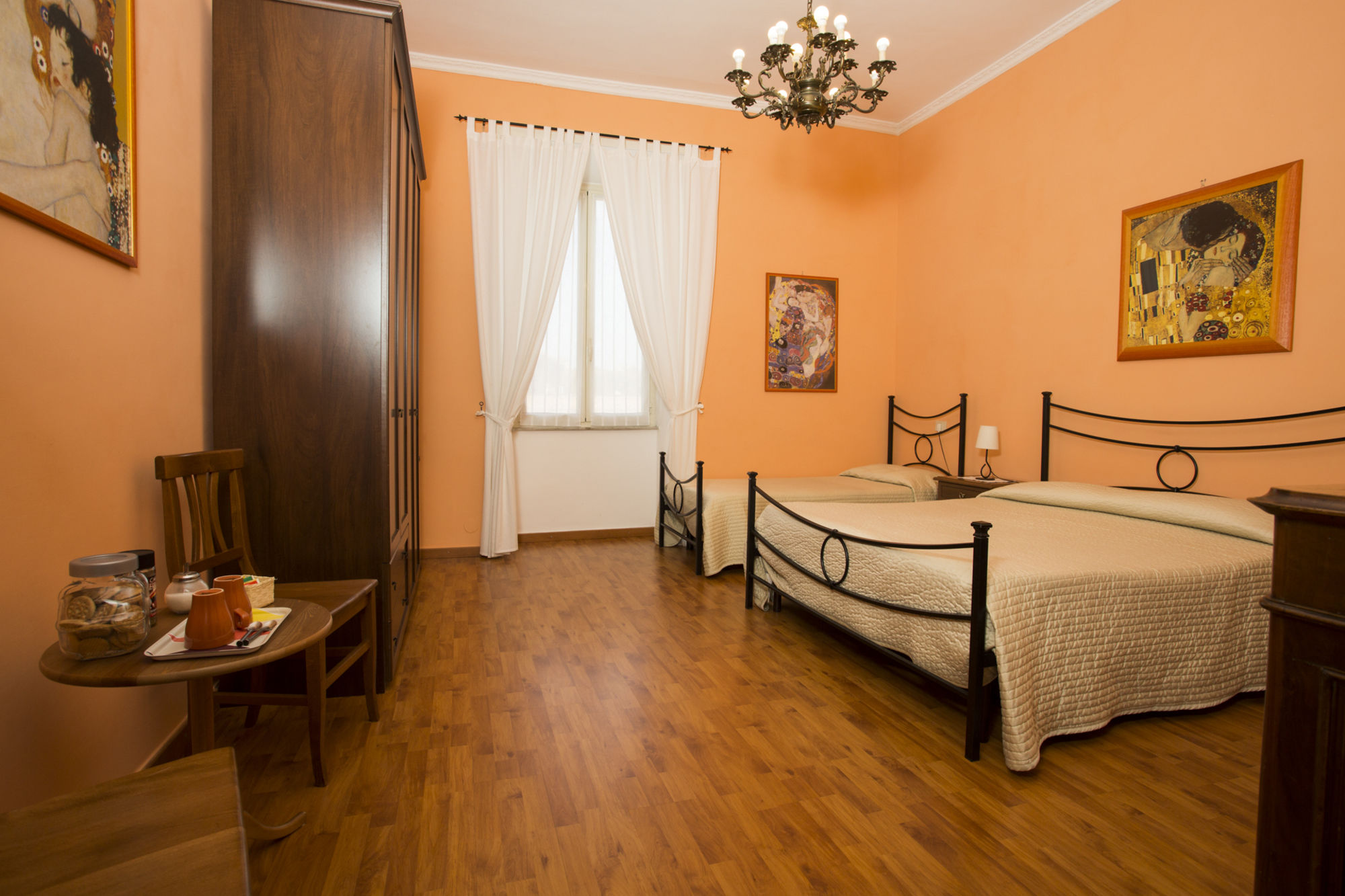 Фото Laterano Inn