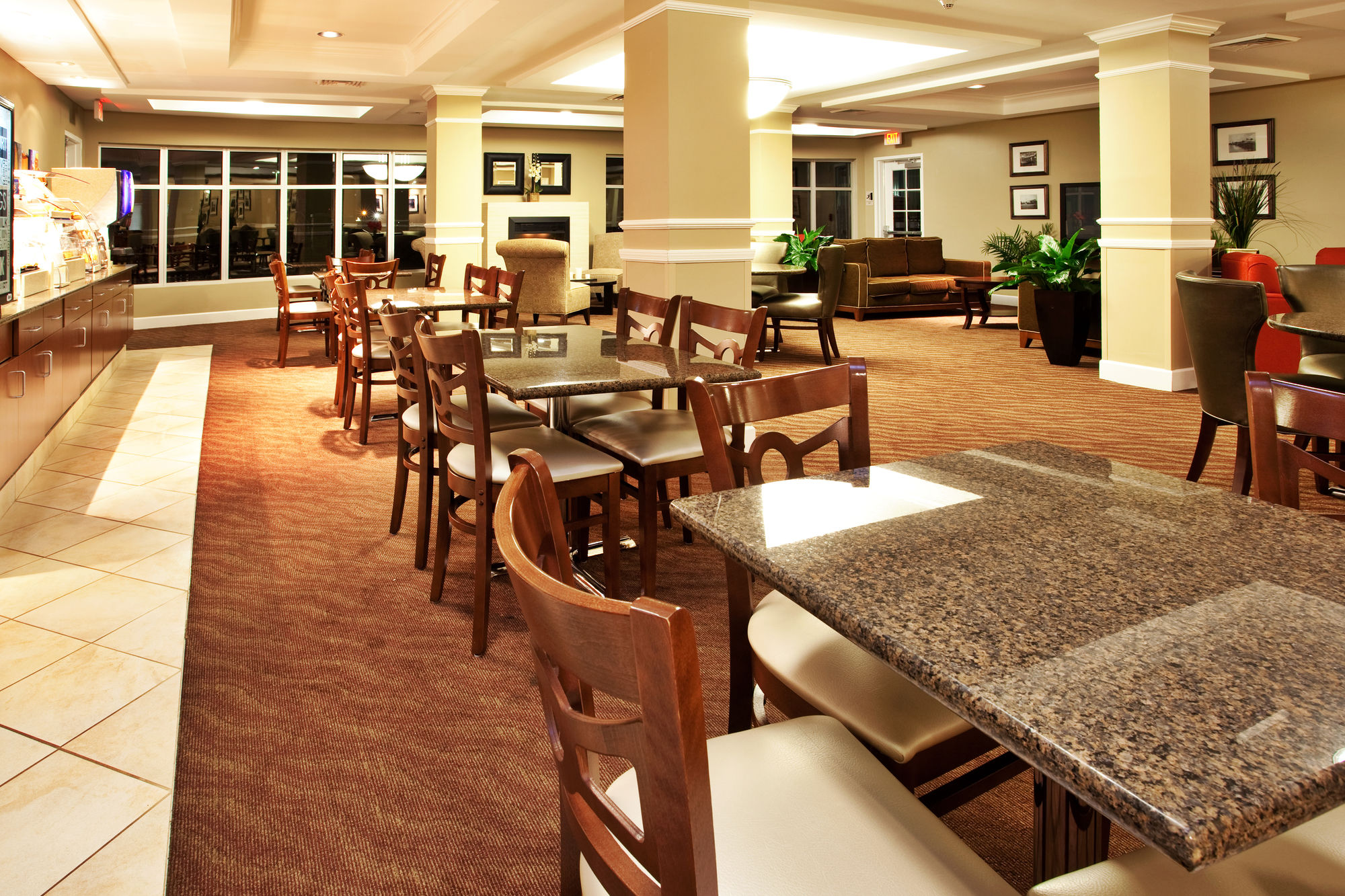 Фото Holiday Inn Express & Suites New Iberia - Avery Island, an Ihg Hotel