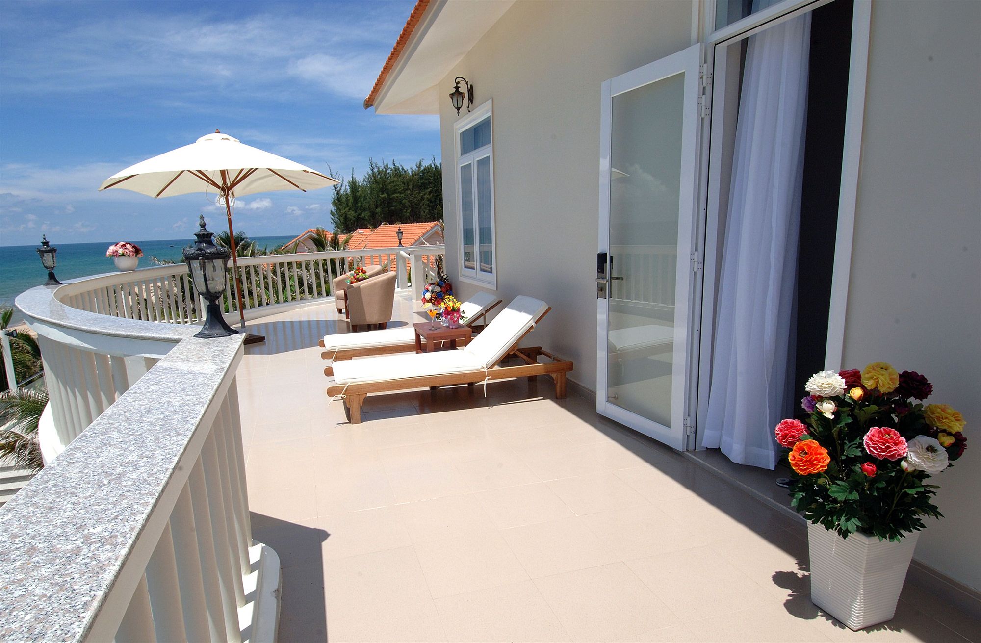 Фото Saigon Emerald Resort