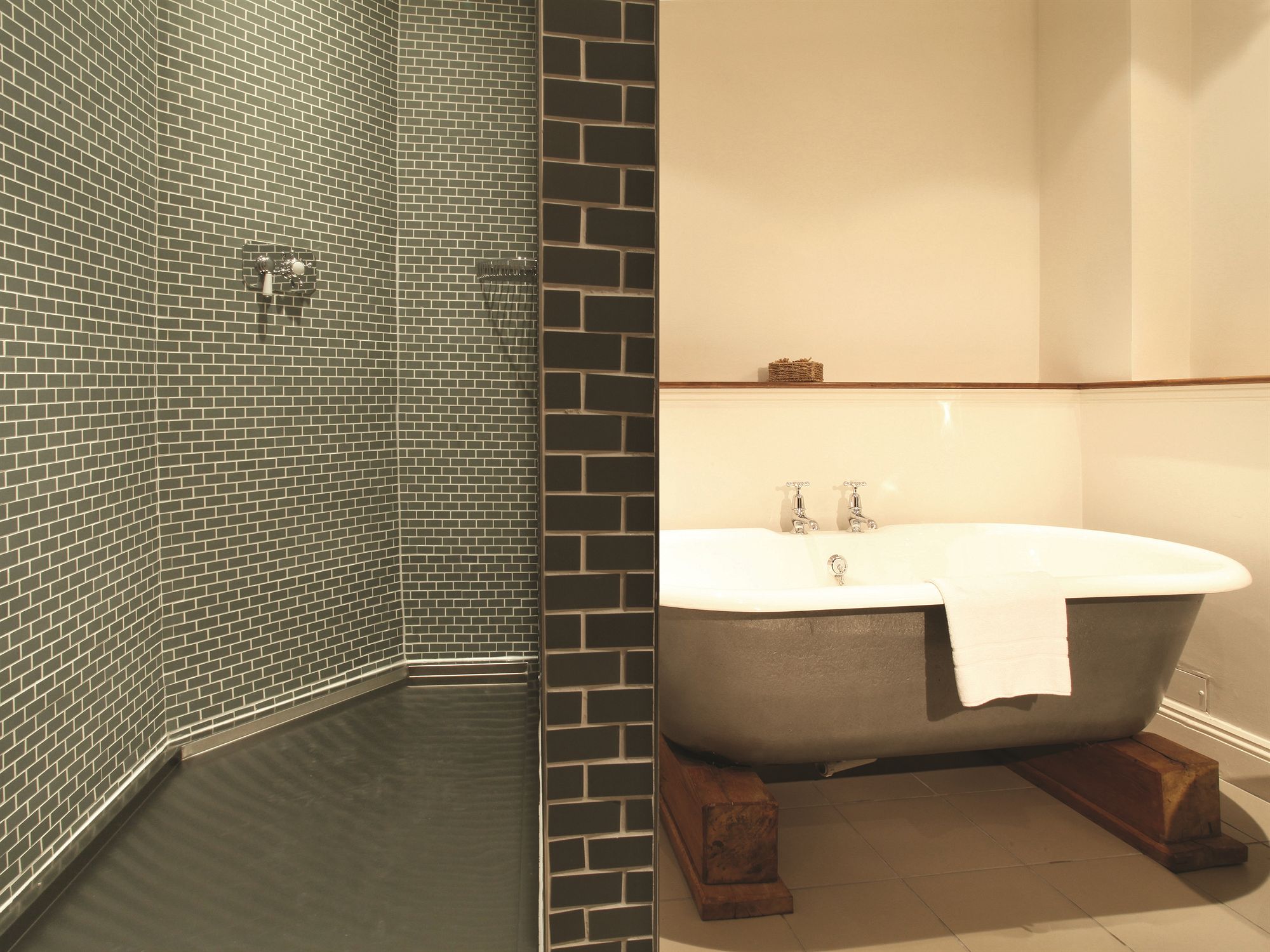 Фото Hotel du Vin & Bistro Tunbridge Wells