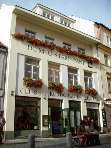 Внешний вид отеля At The Old Lady в Столице Праге, фото 1