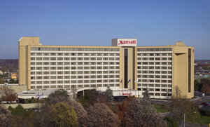 Гостиница Marriott Kansas City Overland Park