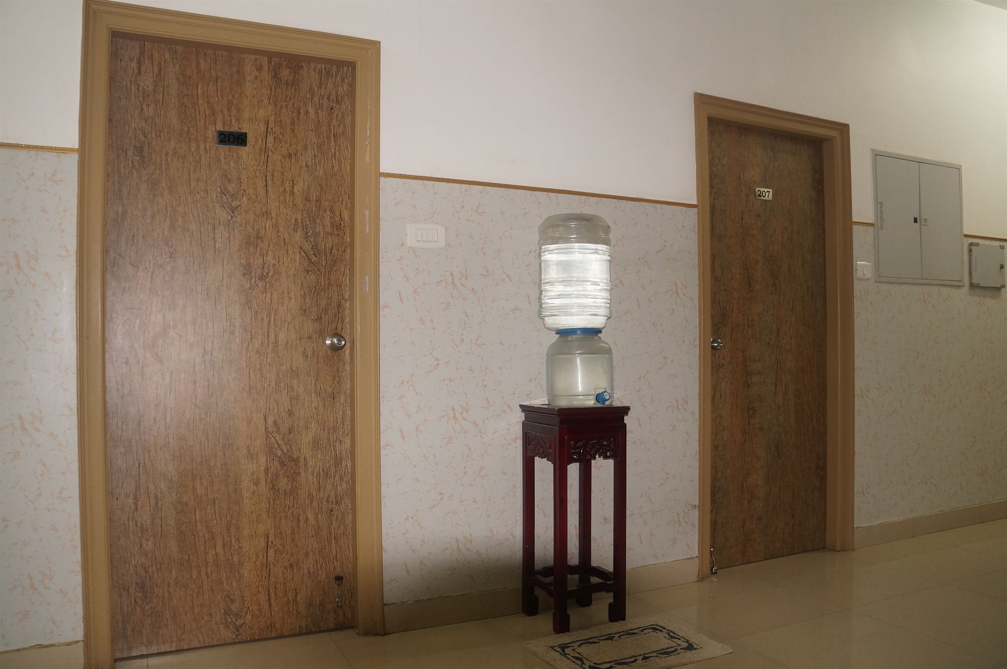 Фото Lotels Hotel