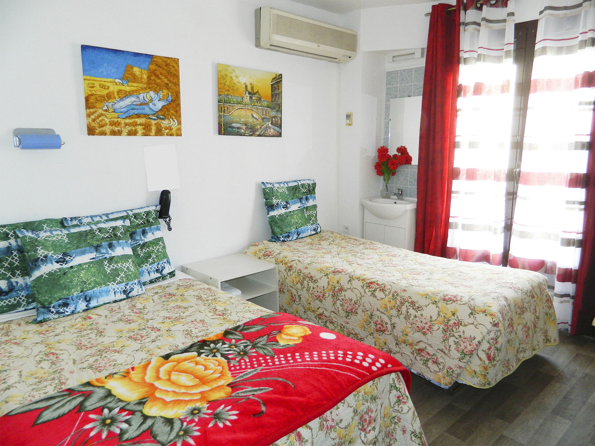 Фото Hotel Paris Star