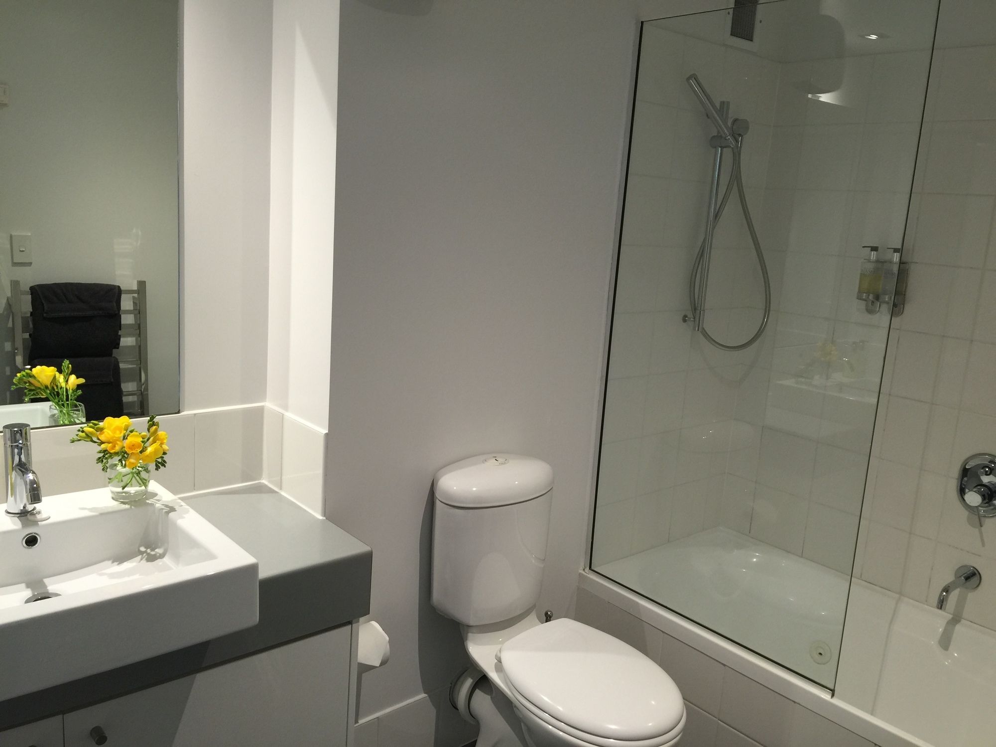 Фото Airport Delta Motel