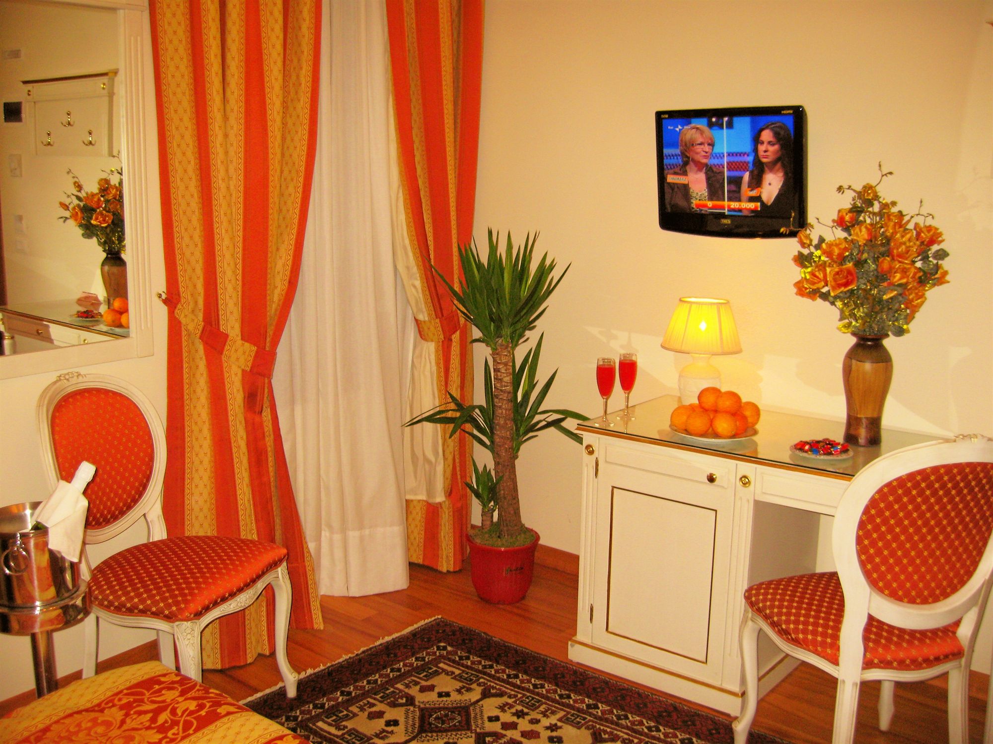 Фото Hotel San Luca