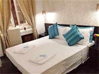 Фото The Place in Rome