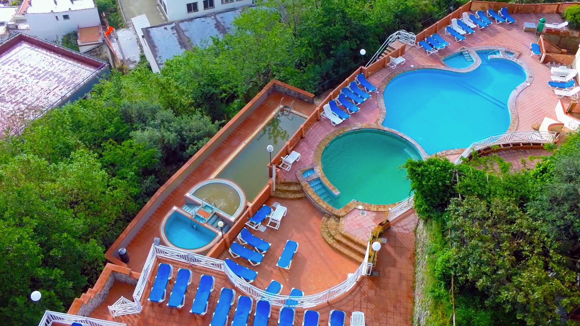 Фото Suisse Thermal Village