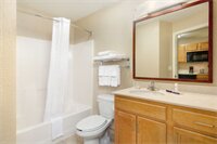 Фото Candlewood Suites Kenosha, an Ihg Hotel