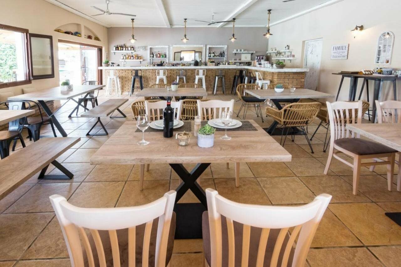 Фото Goudelis Apartments