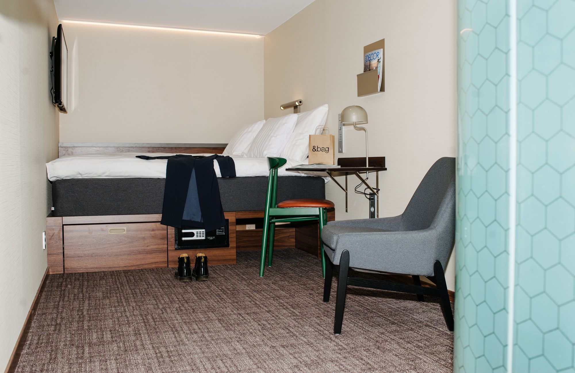 Фото отеля 2