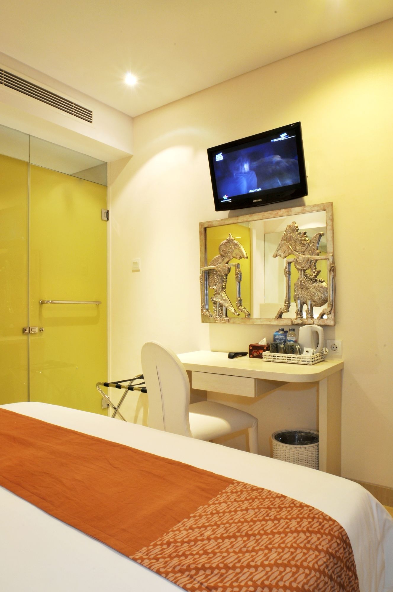 Фото Hotel Pyrenees