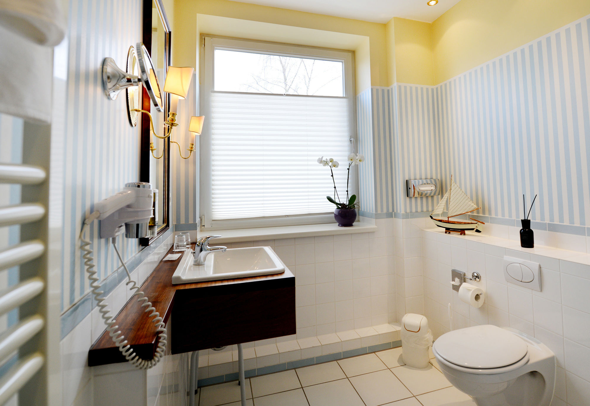 Фото 114940082248