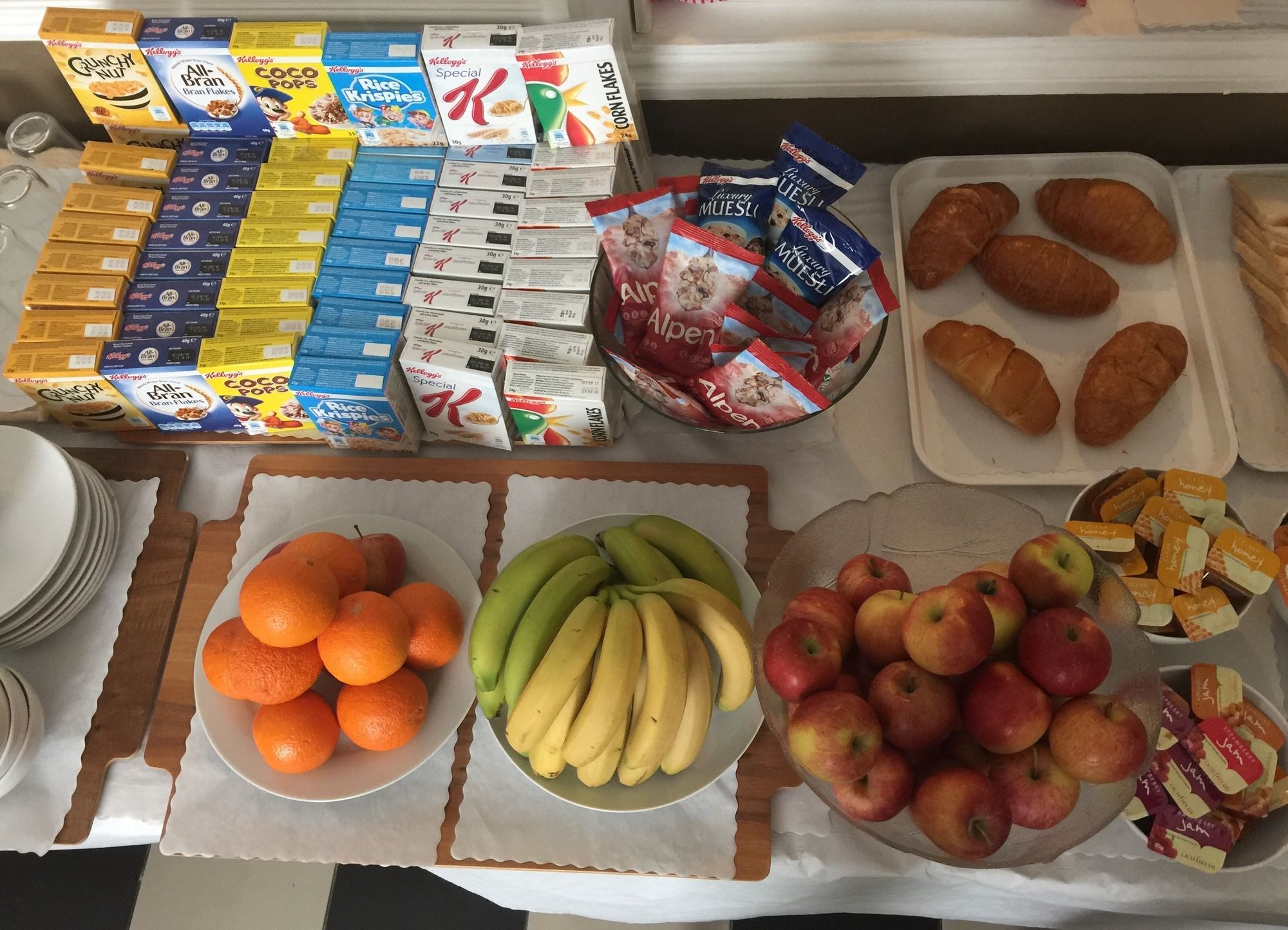 Фото The Crescent Hyde Park