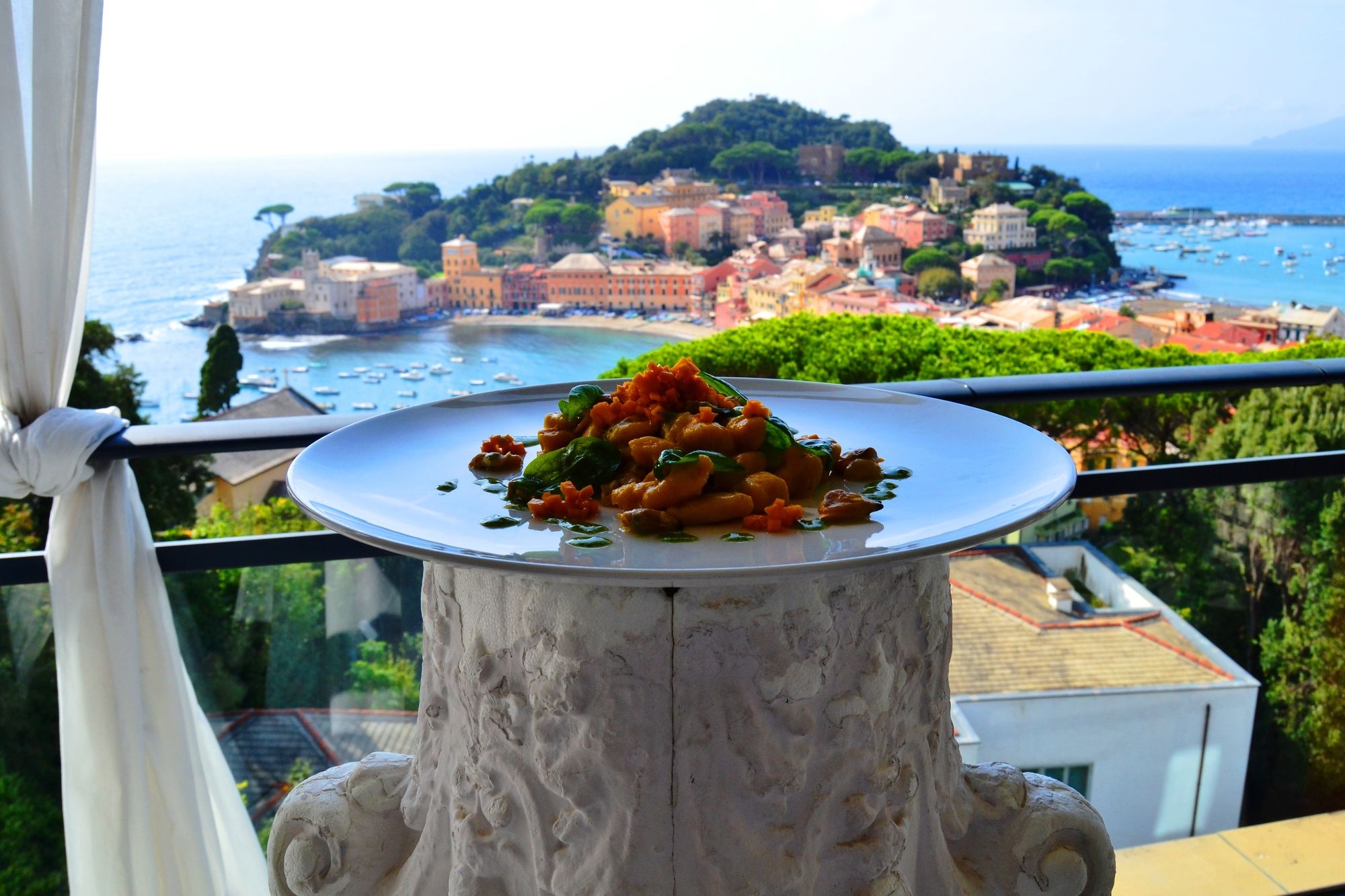 Фото Hotel Vis à Vis