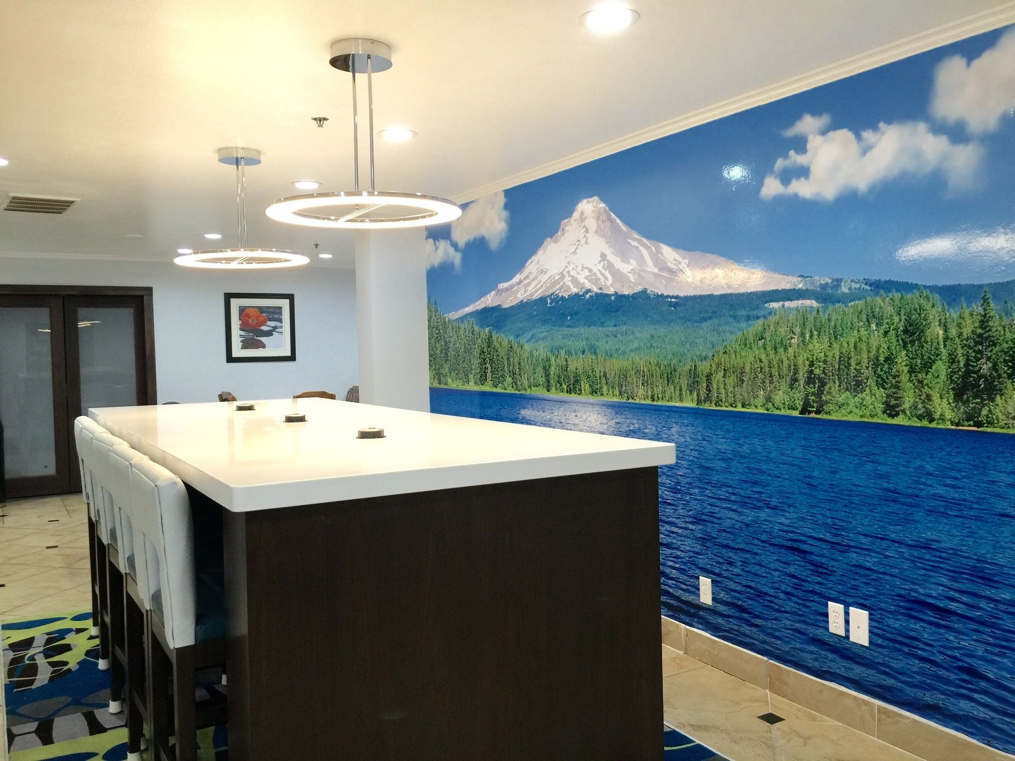 Фото Ramada by Wyndham Coeur d'Alene