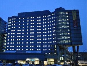 Гостиница Apa Hotel Toyama - Ekimae в Тояме