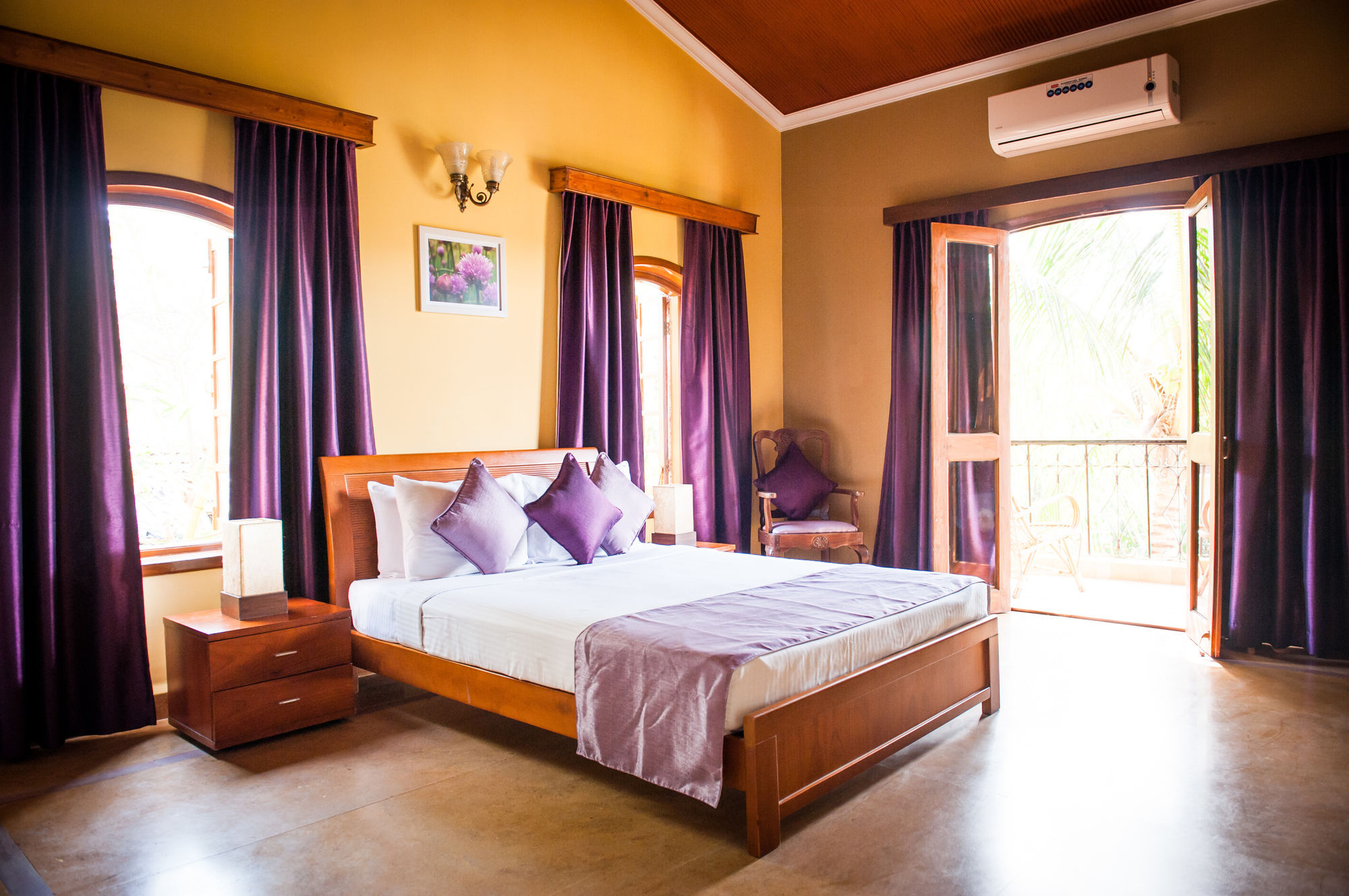 Фото Aguada Anchorage - The Villa Resort