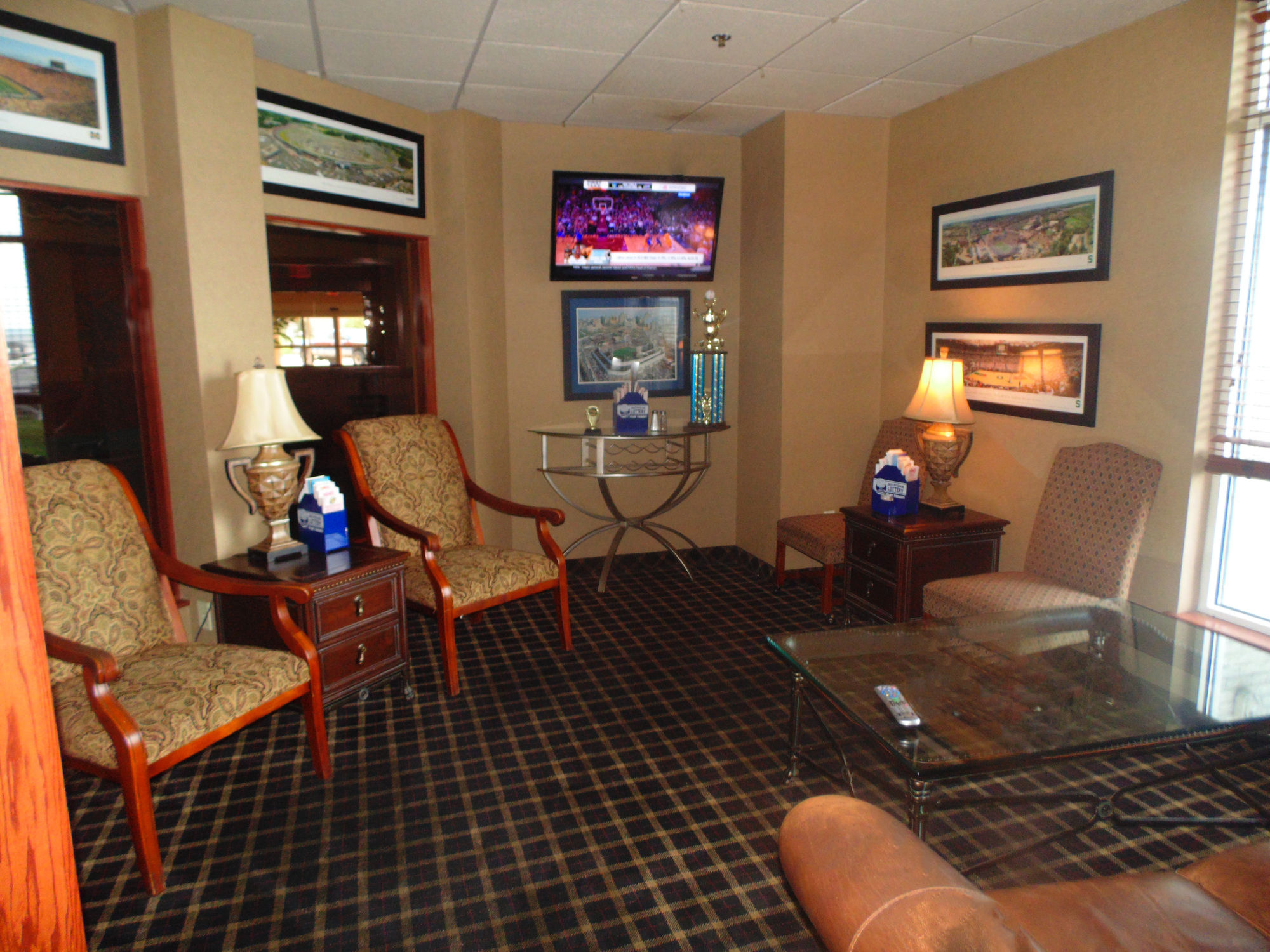 Фото Lakeside Resort and Conference Center