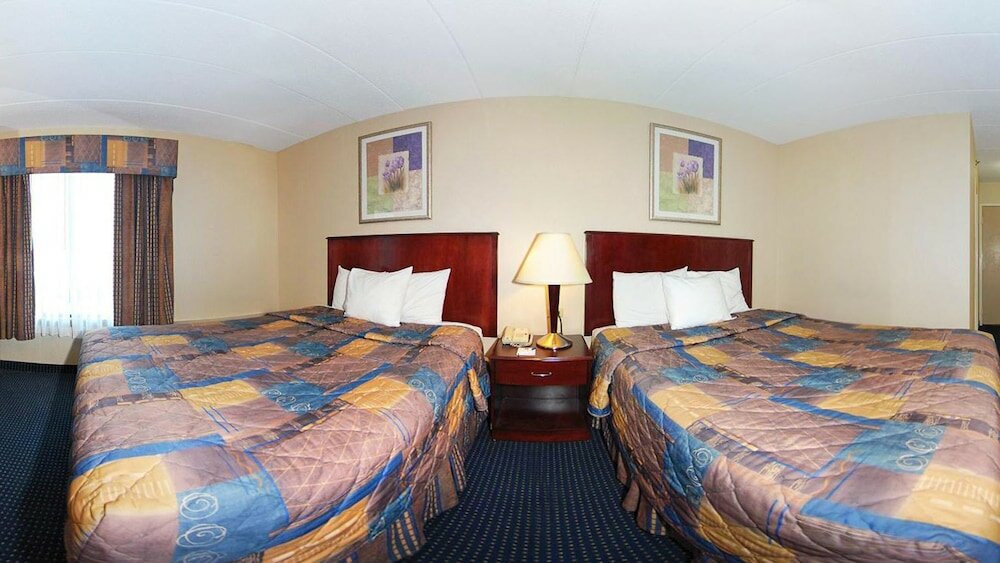 Фото Quality Inn Near Princeton