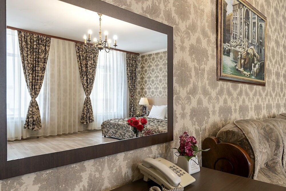 Фото Maxim Boutique Hotel