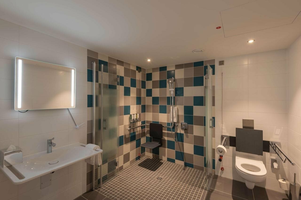 Фото Hampton by Hilton Düsseldorf City Centre