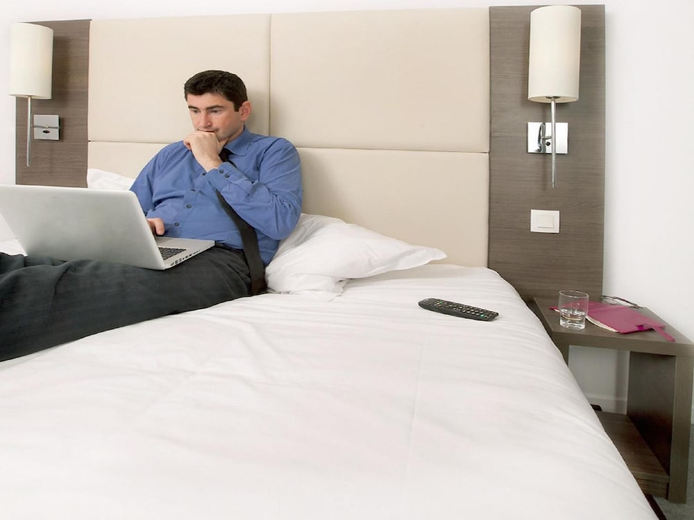 Фото Séjours & Affaires Lille Europe