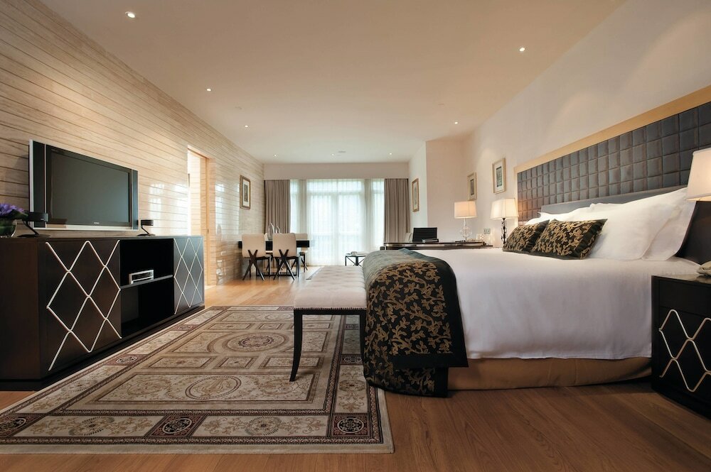 Фото The Interlaken Oct Hotel Shenzhen