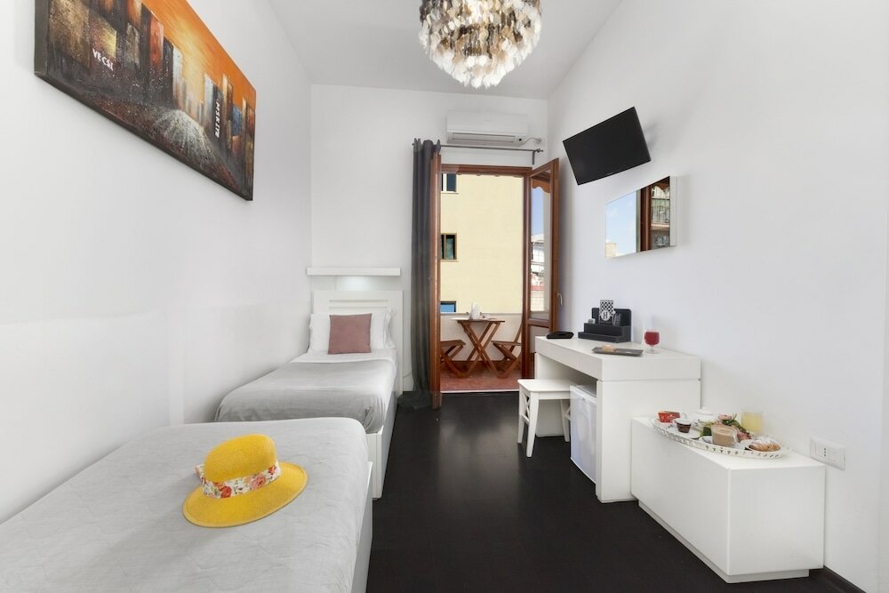 Фото Hotel Herculaneum